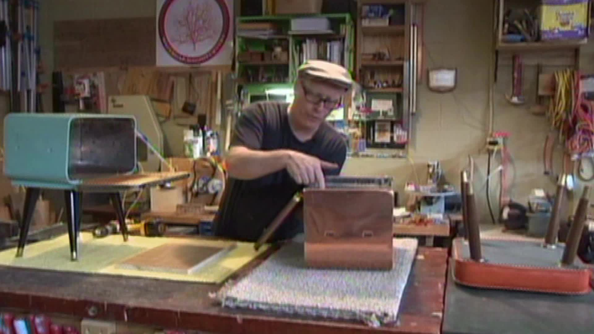 The Garage with Steve Butler - Shaker Bench