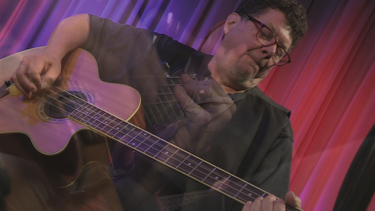 Thumbnail image for NW Songwriter Sessions - Lucy Hammond