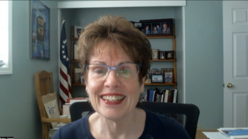 InSight - Lights of Hope in the Fight Against Cancer