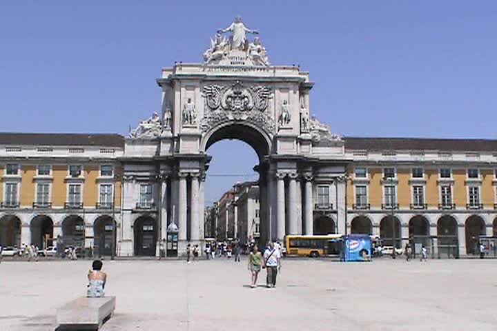 Travel with Sandy and Gail: Azores Episode 9