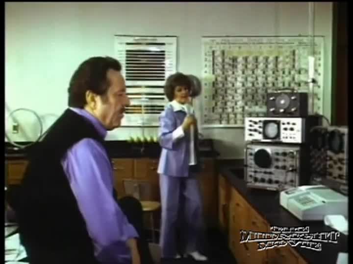 The Midnight Movie - Giant Spider Invasion